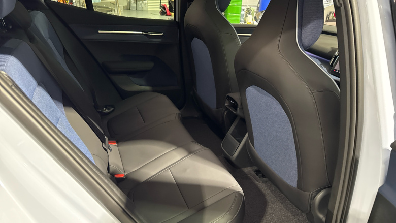 Volvo EX30 200kW SM Extended Range Ultra 69kWh 5dr Auto Electric Estate